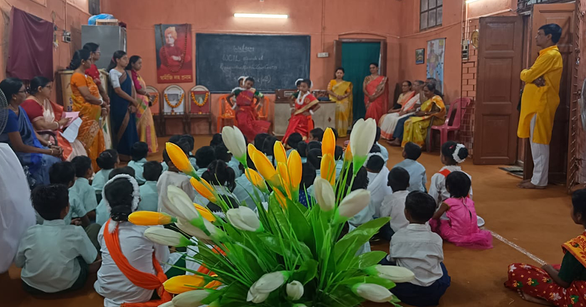 Career-Days Classroom in India with children, some of them are sitting, some of them are dancing